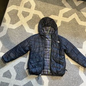 Boys north face reversible puffer jacket
